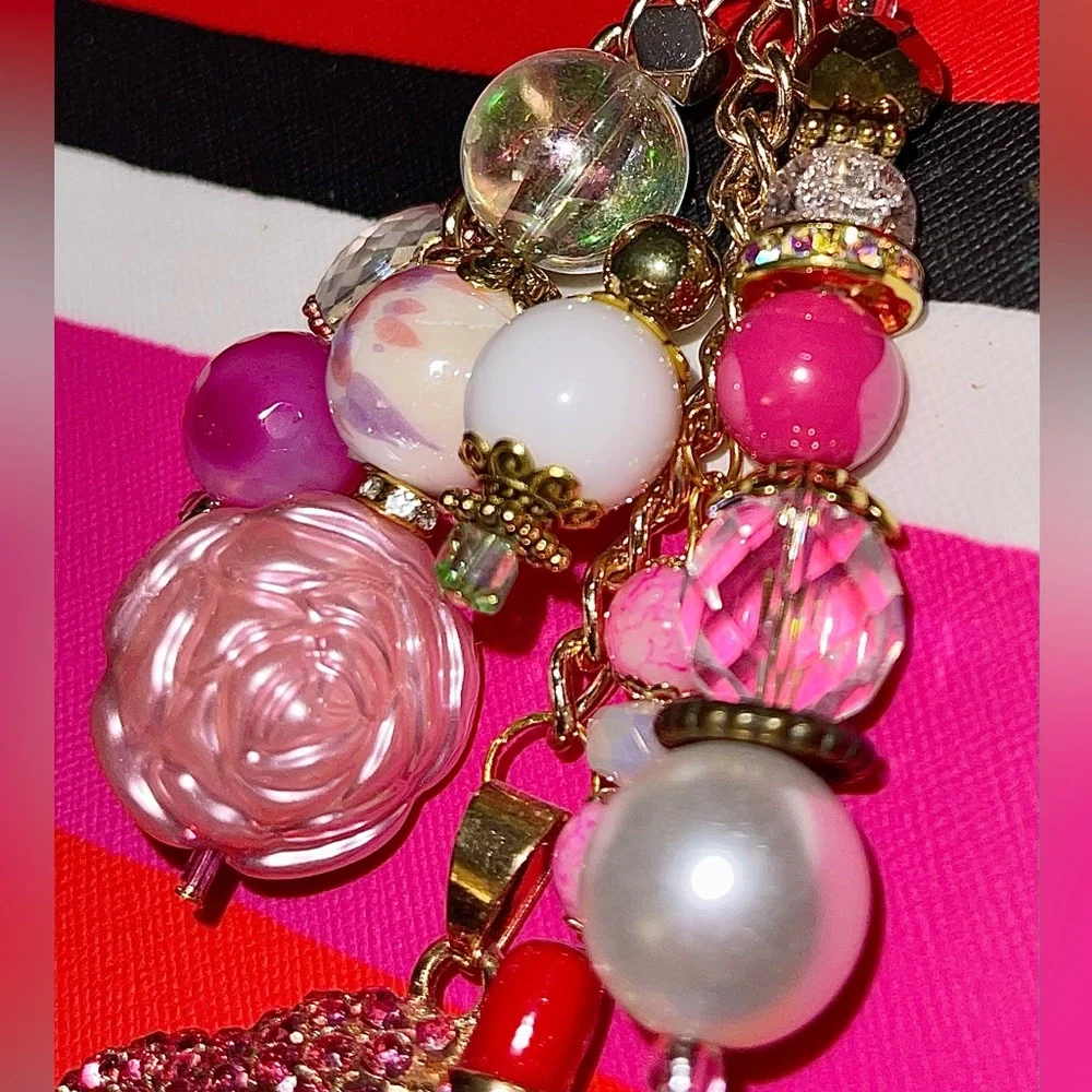 SOLD ‼️ Handbag Jewelry NEW Lips Lipstick Bag Charm Beads Keychain Flower Bag - Picture 5 of 15